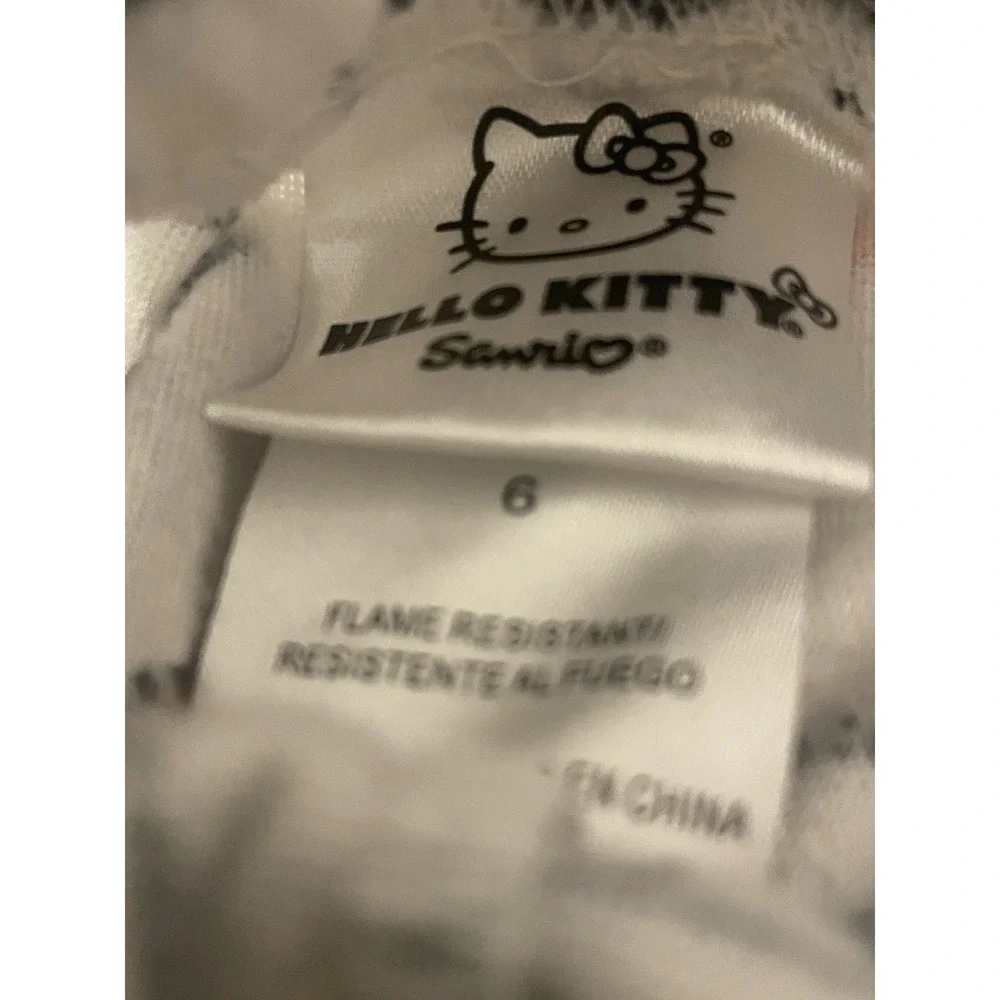 Hello Kitty Girls Pajama Set Size 6 Fleece Pants‎ White Top Sanrio Sleepwear